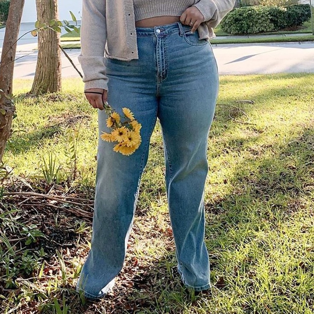 Fashion Nova Killing 'Em Softly Side Split Jean